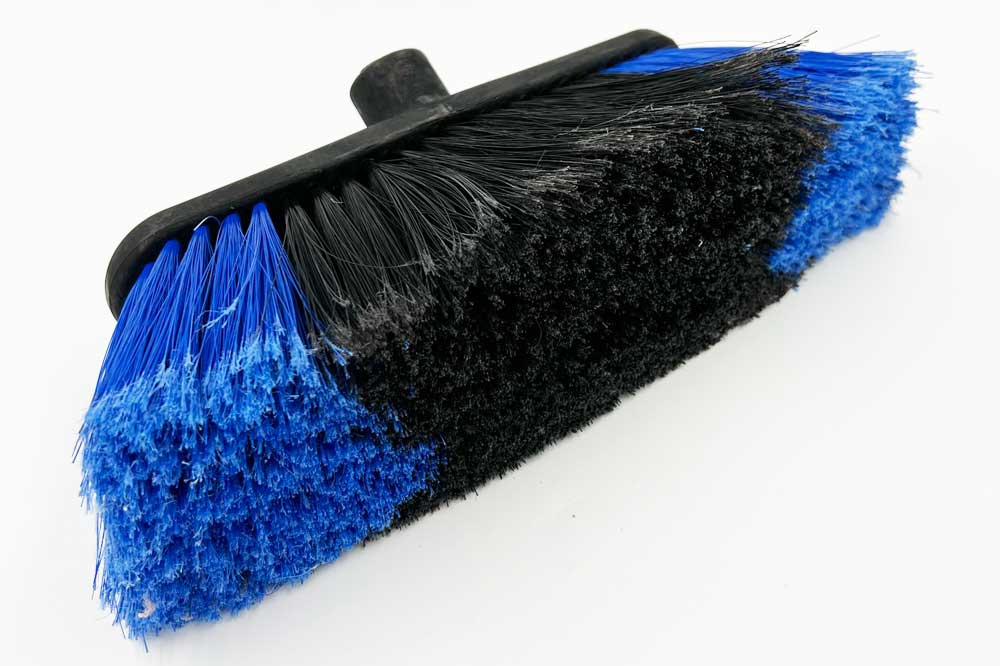 Cleaning Tools 94 Fahrzeug-Waschbürste mit Wasseranschluss, blau-schwarz, 30 cm – Bild 2