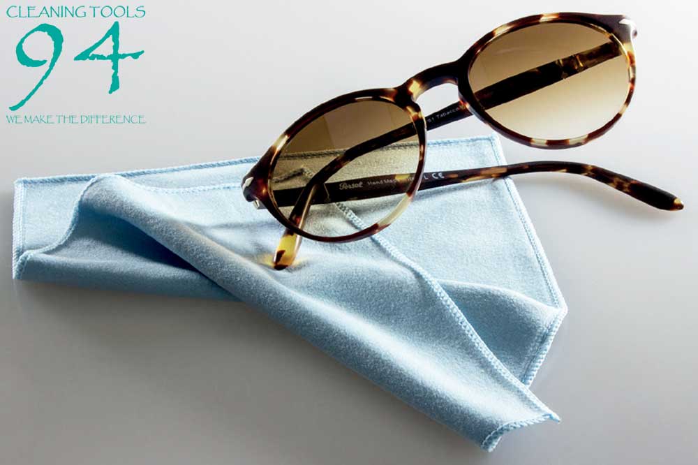 Cleaning Tools 94 Mikrofaser-Brillentuch inkl. Minispray gefüllt mit Reinwasser – Bild 3