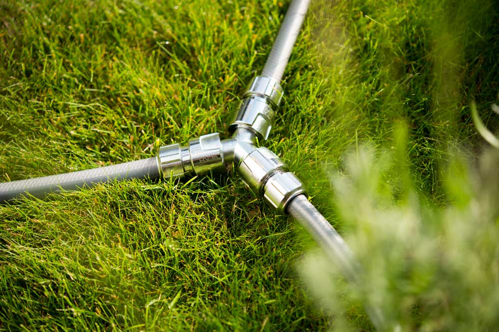 GEKA plus 46.0877 Y-Abzweigstecker Stecksystem, Messing verchromt – Bild 3