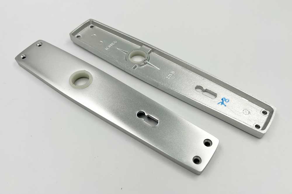 Hoppe 211H Zimmertürschild mit Schlüsselloch, Aluminium Silber